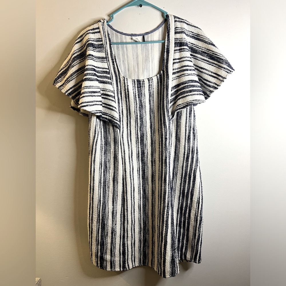 Akemi Kin Anthropologie Ruffle Sleeve Navy Striped Dress Women’s Size Medium